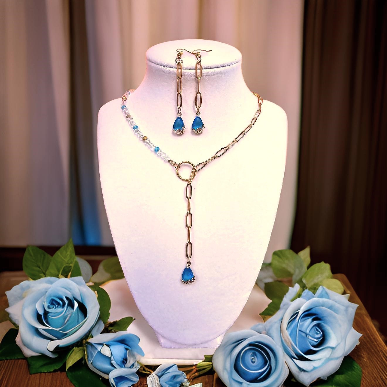 "Paperclip" Lasso chain Lake Blue Crystal Necklace and Earrings