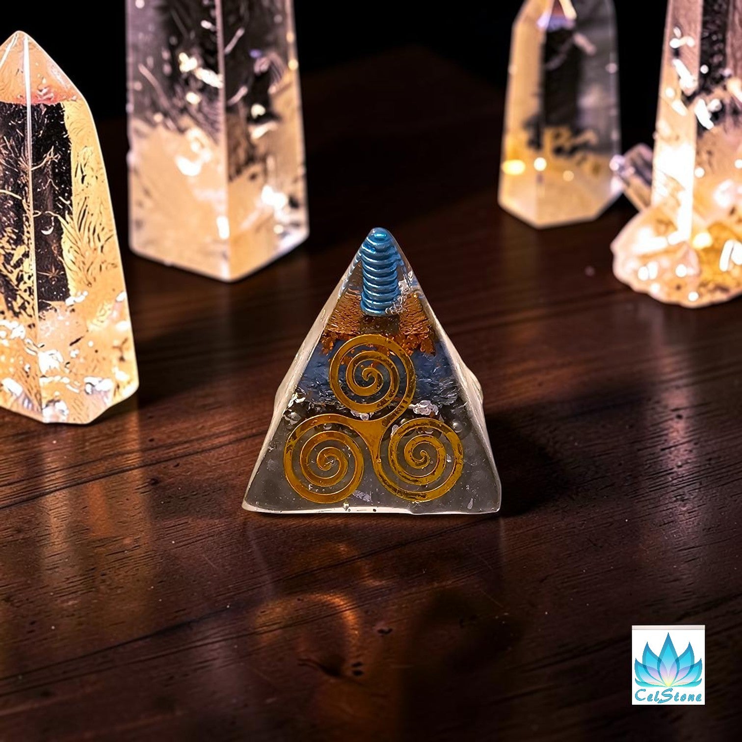 Small orgonite pyramid2